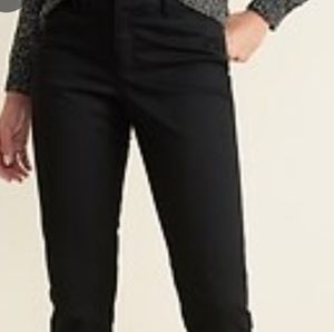 Old Navy Mid-Rise Pixie Ankle for Women black size 8